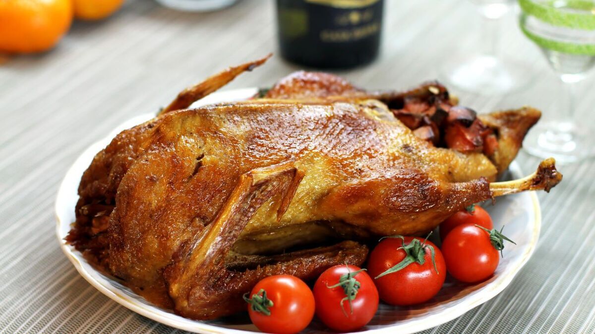 Печеный гусь в честь праздника: 28 сентября — день Никиты Гусятника Печеный гусь в честь праздника: 28 сентября — день Никиты Гусятника