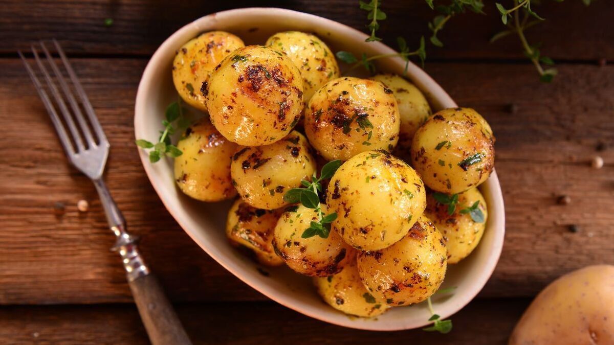 Диетолог Гинзбург: если хотите получать от картошки пользу, ешьте ее только в таком виде