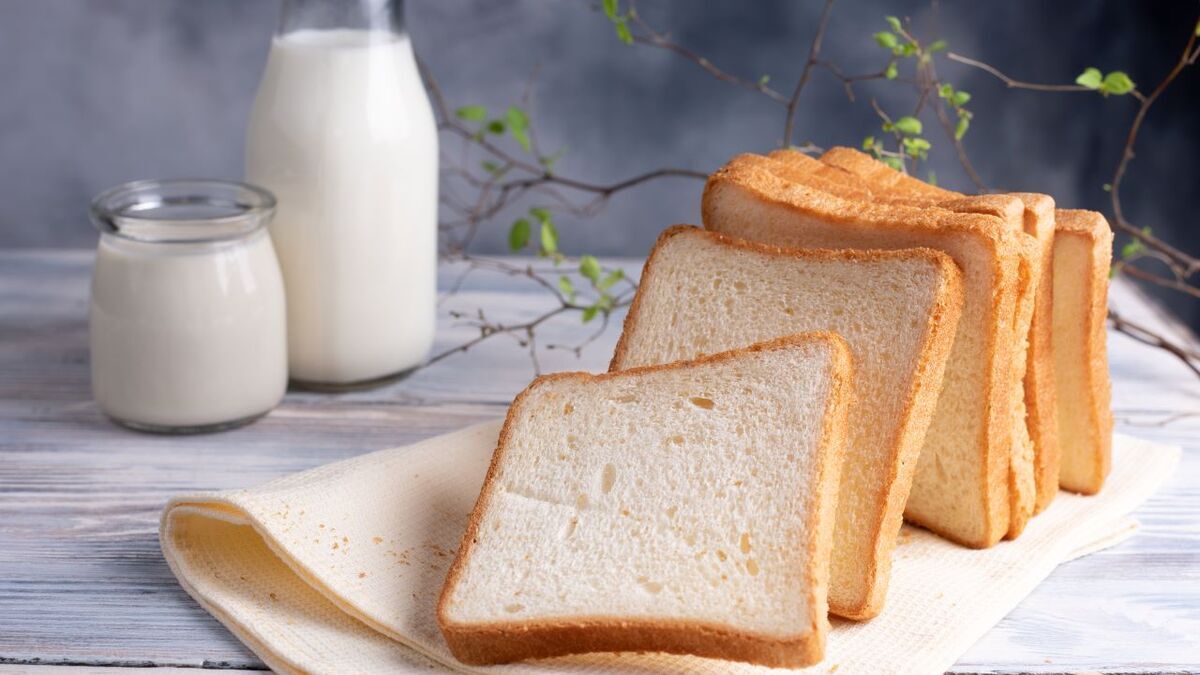 Диетолог Королева: белый хлеб не вреден, если правильно есть его 