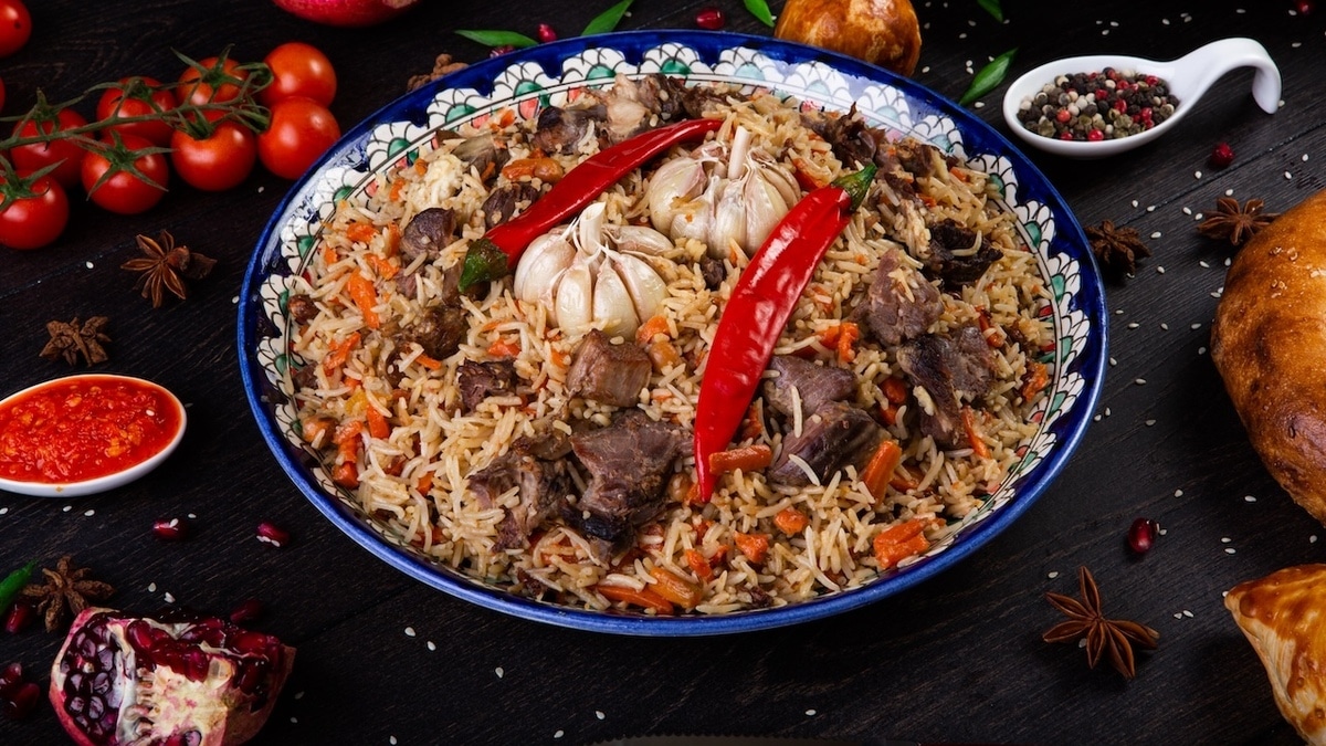 Ароматный и не «каша»: шеф-повар Сергей Рахманин рассказал, как приготовить идеальный домашний плов