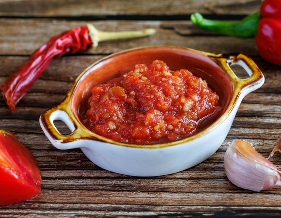 Раскрыта неожиданная польза аджики для здоровья