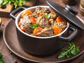Готовим мясо в горшочках: простые рецепты для духовки