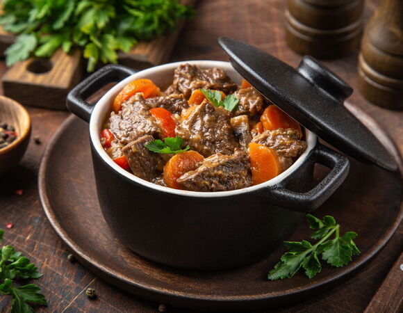 Готовим мясо в горшочках: простые рецепты для духовки