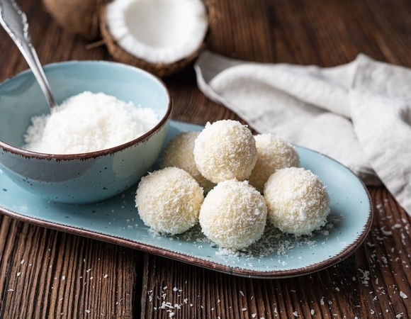 Диетолог поделилась рецептом домашних конфет: быстро, дешево и совсем не вредно 