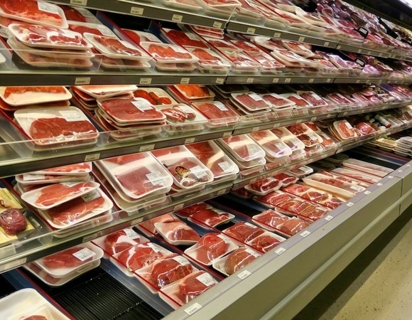 Как распознать зараженное мясо при покупке — ученый поделился единственным способом 