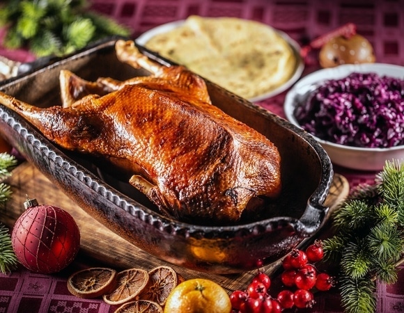 Повар сказал, с какими блюдами отметить Новый год по русским традициям 