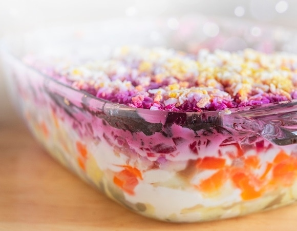 Баклажаны под шубой: шеф-повар поделилась рецептами постных новогодних салатов 