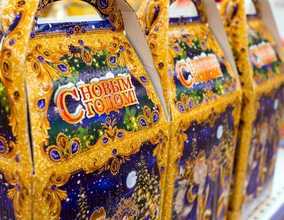 Диетолог Кабанов рассказал, чем опасны сладкие новогодние наборы 