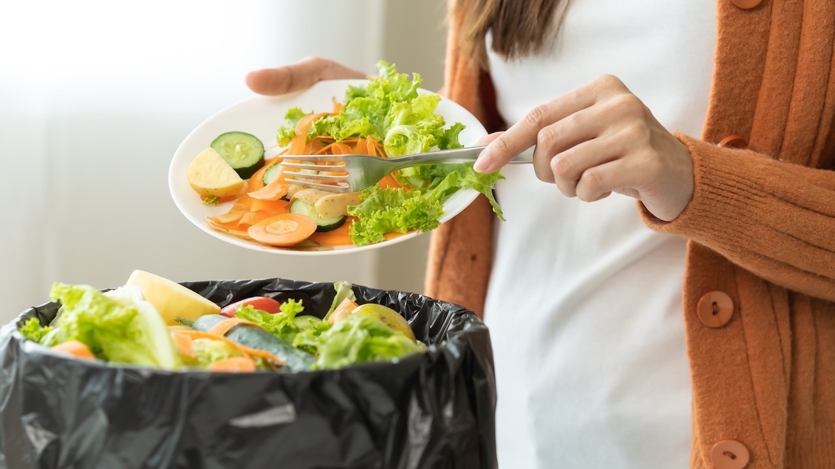 Психолог объяснил, почему вредно доедать пищу до конца 