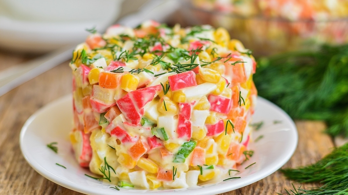 Никому даром не нужен: назван самый надоевший россиянам салат 