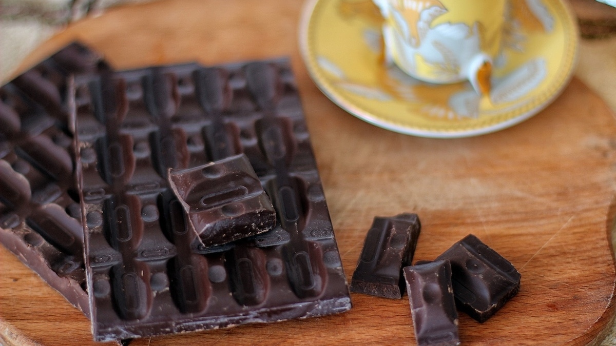 Когда горький шоколад — это вредно: правду о продукте озвучила врач