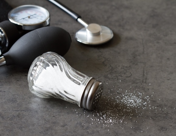 И вкусно, и совсем не вредно: врач рассказала, чем заменить соль И вкусно, и совсем не вредно: врач рассказала, чем заменить соль