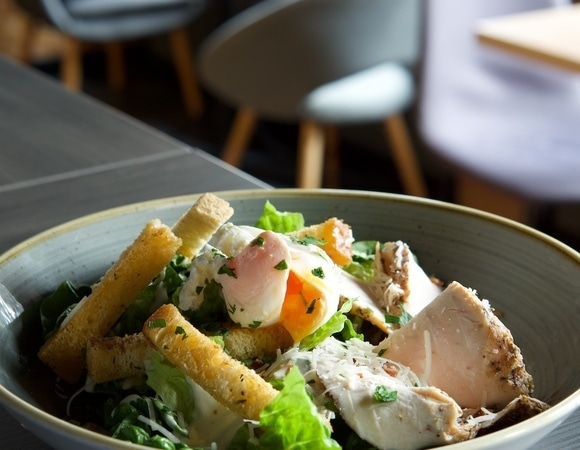 Можно и без супа: диетолог назвала лучшие продукты для обеда Можно и без супа: диетолог назвала лучшие продукты для обеда