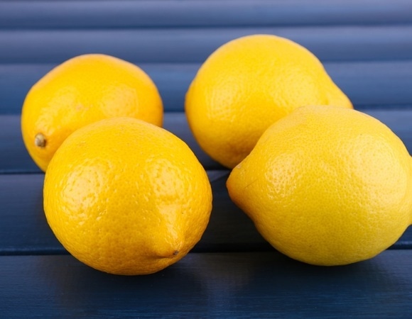 Пролежат неделями: правильный способ хранения лимонов, о котором мало кто знает Пролежат неделями: правильный способ хранения лимонов, о котором мало кто знает