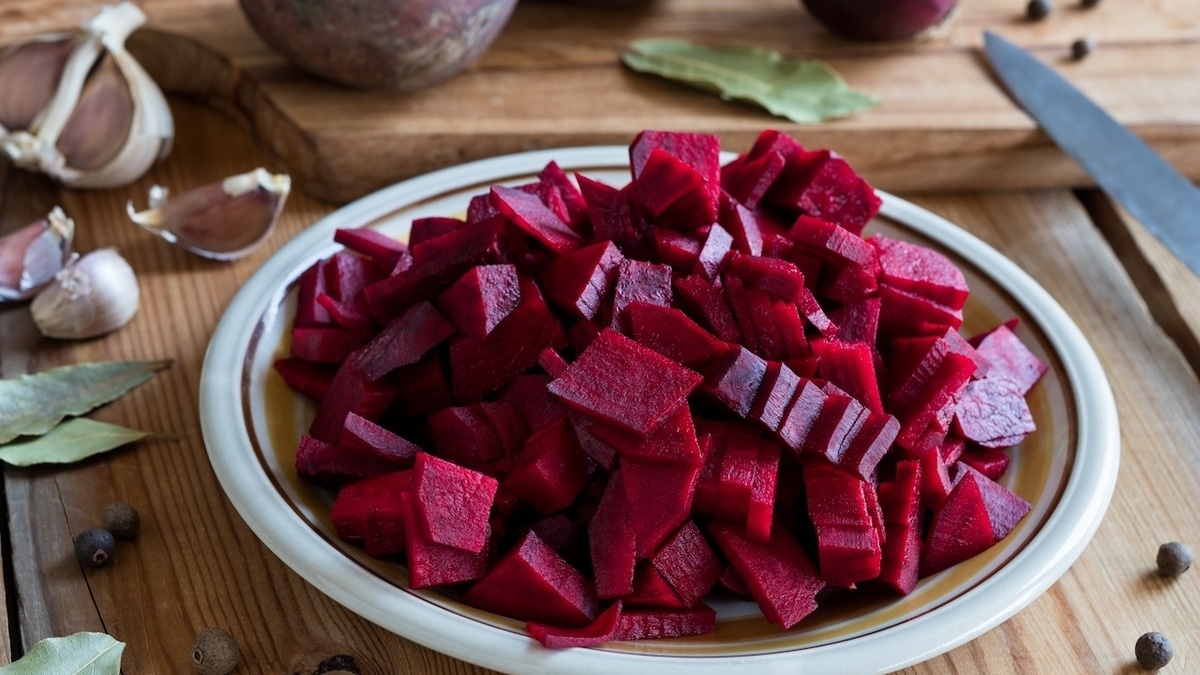 Врач-флеболог назвал продукты, которые «растворяют» тромбы