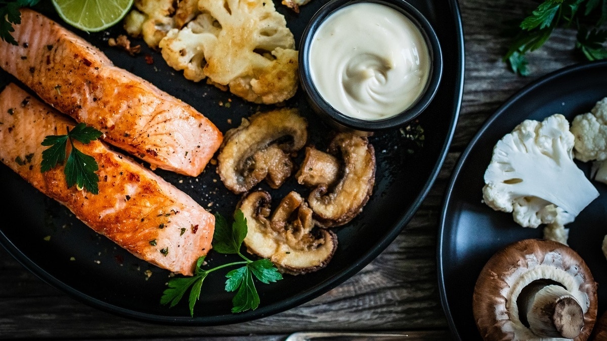 Эти продукты восполнят недостаток витамина D в организме зимой — совет нутрициолога