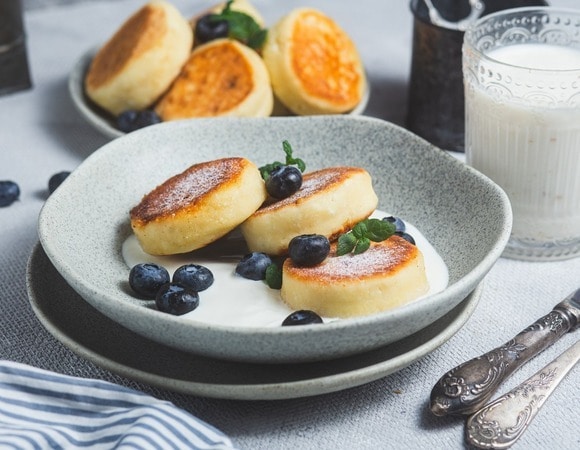 Как правильно приготовить сырники: 5 самых частых ошибок