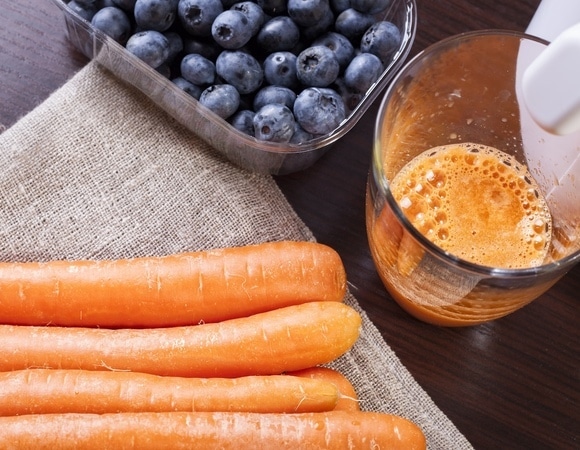 Эксперт развеяла популярный миф о чернике и моркови 
