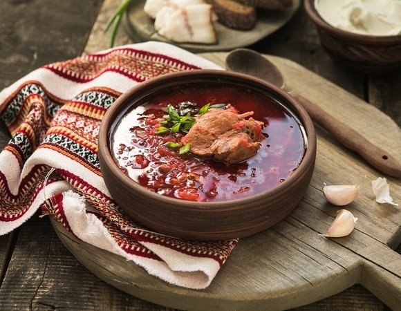 Борщ вреден? Биохимик рассказала всю правду об этом супе