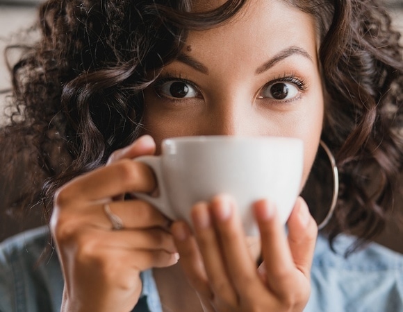 Ученые установили, что кофе портит зрение — но глаукома от напитка грозит не всем 