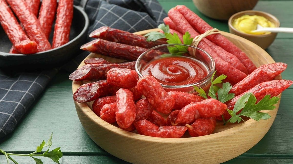 Опаснее соли и сахара: врач назвал 2 продукта, наносящих организму максимальный вред