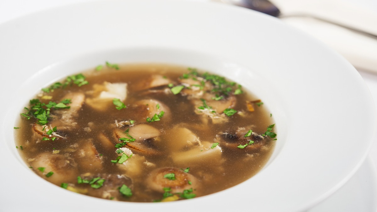 Нельзя ни детям, ни взрослым: в Роспотребнадзоре назвали самые «вредные» супы Нельзя ни детям, ни взрослым: в Роспотребнадзоре назвали самые «вредные» супы