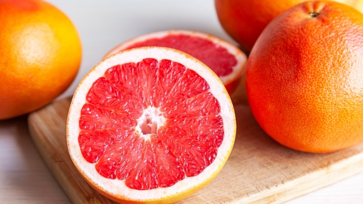 Зачем чистить сантехнику грейпфрутом — «химия» больше не понадобится Зачем чистить сантехнику грейпфрутом — «химия» больше не понадобится