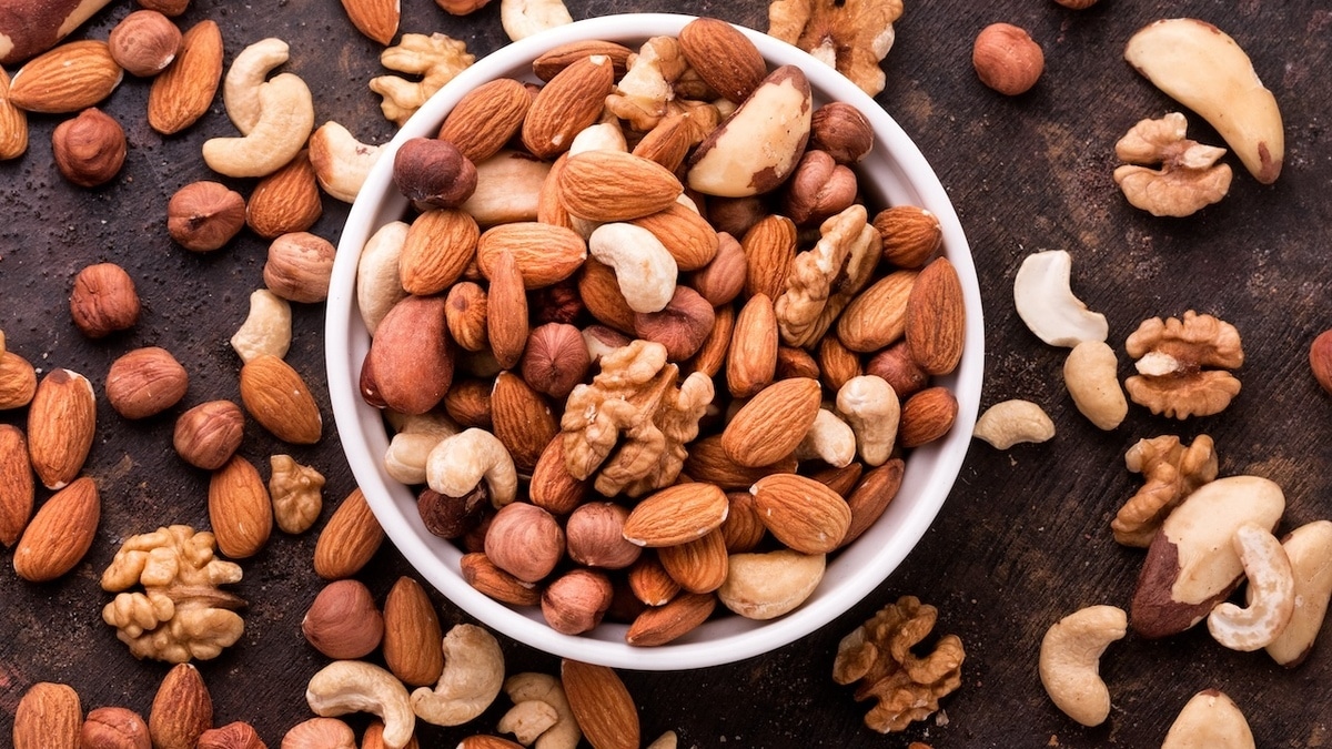 Эксперты назвали самые полезные орехи — их можно есть каждый день 
