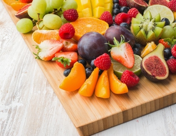 Фрукты связаны с ожирением печени? Немецкие врачи выступили с неожиданным предупреждением