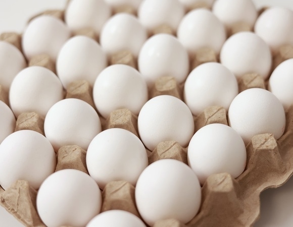 Специалисты объяснили, как нужно хранить яйца — в холодильнике или без него Специалисты объяснили, как нужно хранить яйца — в холодильнике или без него
