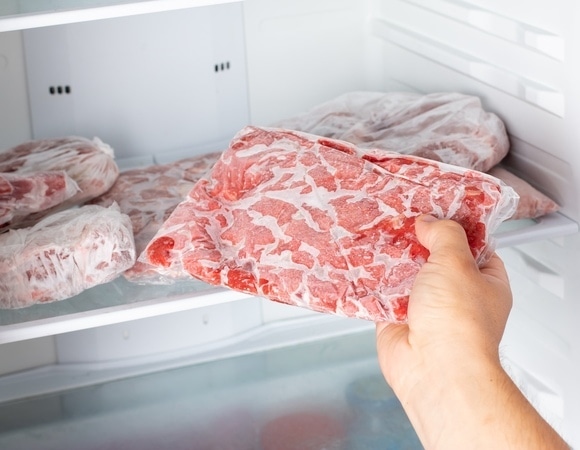 Можно ли повторно замораживать мясо — подумайте дважды, прежде чем так сделать Можно ли повторно замораживать мясо — подумайте дважды, прежде чем так сделать