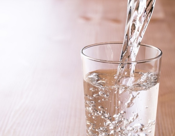 Щелочная вода и никакого сыра: назван неочевидный способ прийти в форму после праздников Щелочная вода и никакого сыра: назван неочевидный способ прийти в форму после праздников