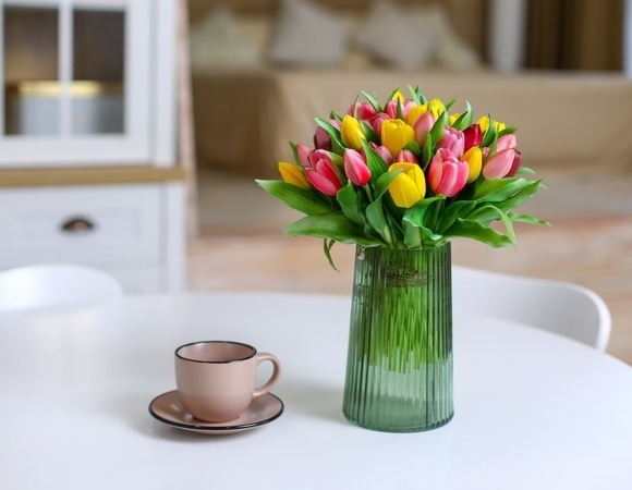 Как надолго сохранить букет тюльпанов дома — выполните эти шаги в первые дни