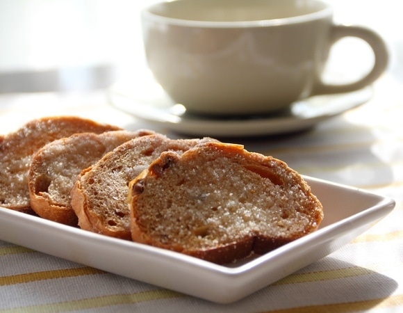 Кому нельзя пить чай с сухарями? Ответила эндокринолог Кому нельзя пить чай с сухарями? Ответила эндокринолог