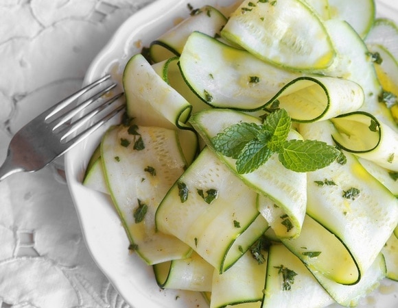 От рака, для красоты кожи и еще 5 полезных преимуществ кабачков От рака, для красоты кожи и еще 5 полезных преимуществ кабачков