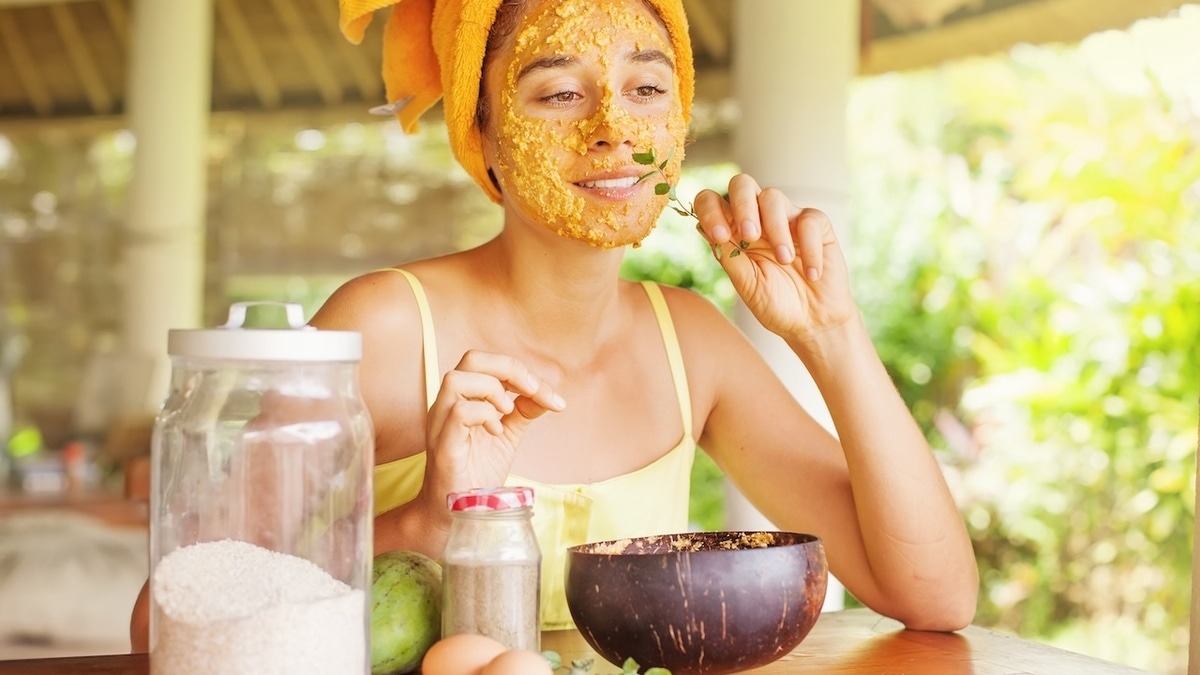 Молодильные яблочки — и не только: названы продукты, с которыми кожа становится красивее 