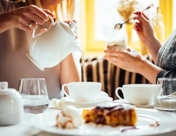 Чаепитие со знаком «минус»: названы продукты, с которыми нельзя пить чай