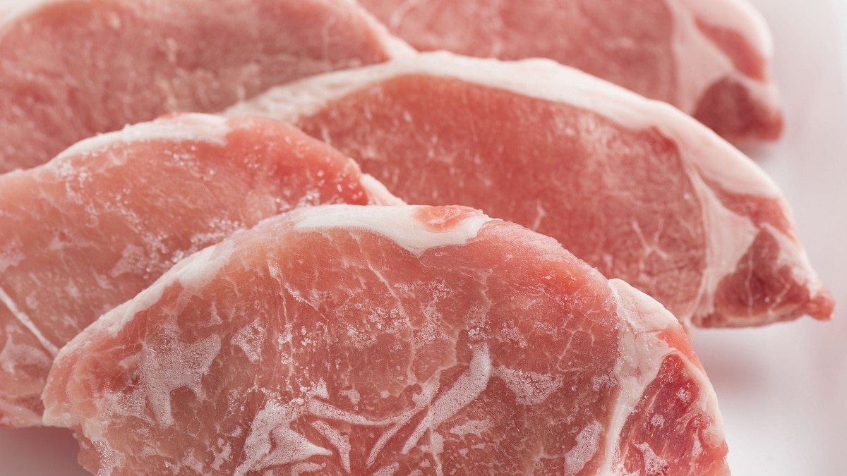 Если передумали готовить: в чем опасность повторной заморозки мяса и рыбы?