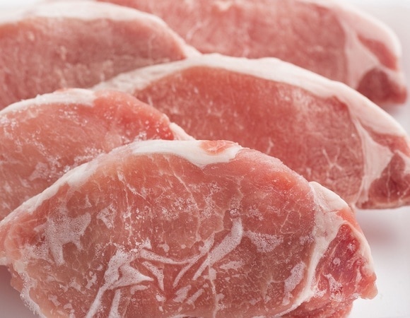 Если передумали готовить: в чем опасность повторной заморозки мяса и рыбы? Если передумали готовить: в чем опасность повторной заморозки мяса и рыбы?