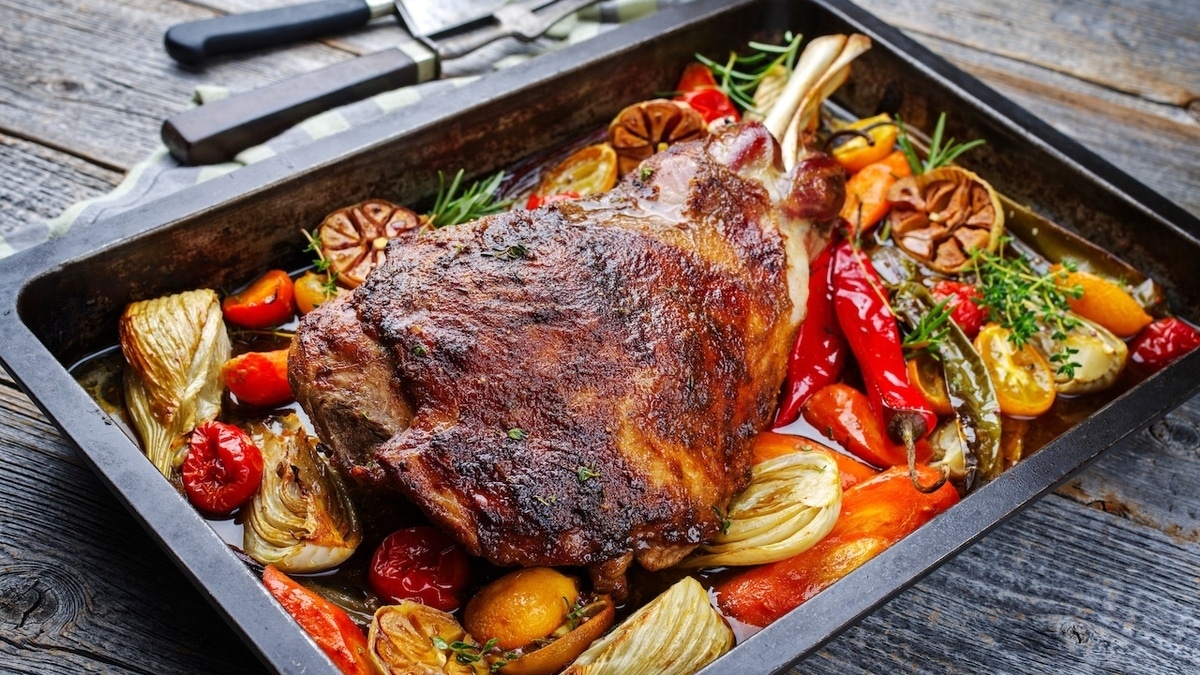 Как приготовить мягкую и сочную баранину — шеф-повар Сергей Рахманин раскрыл 3 проверенных способа 