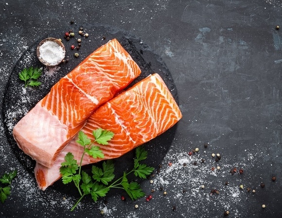 Горбуша или семга: какая рыба полезнее для сердца?