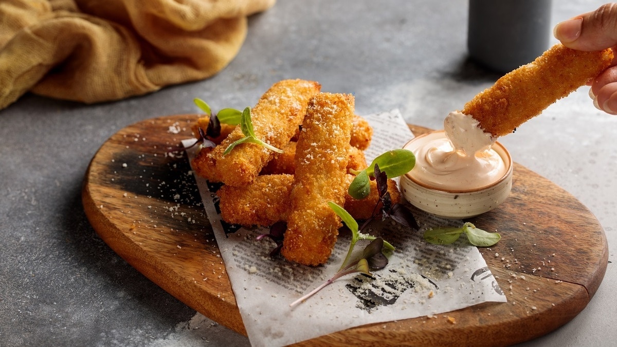 «Можно даже сырные палочки»: эксперты объяснили, как «молочка» помогает сбросить вес «Можно даже сырные палочки»: эксперты объяснили, как «молочка» помогает сбросить вес