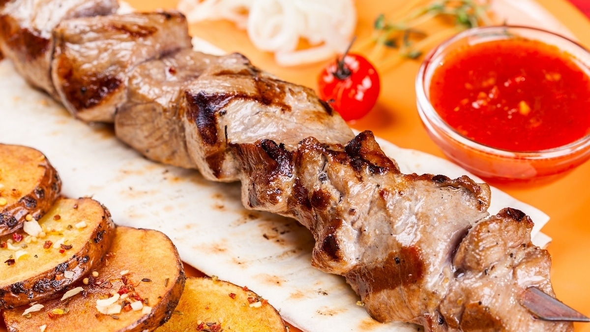 Что приготовить из вчерашнего шашлыка — фирменный рецепт от шеф-повара Сергея Рахманина 