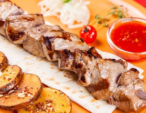 Что приготовить из вчерашнего шашлыка — фирменный рецепт от шеф-повара Сергея Рахманина Что приготовить из вчерашнего шашлыка — фирменный рецепт от шеф-повара Сергея Рахманина