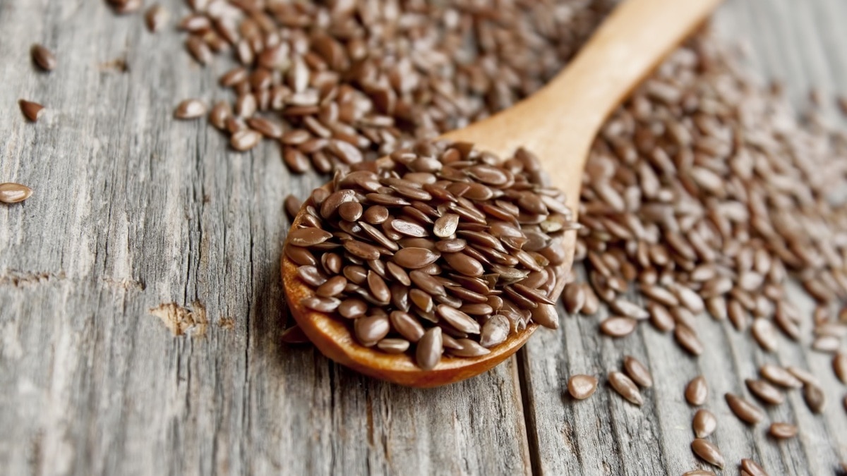 Найдено еще одно полезное свойство семян льна — вот как их нужно «готовить»