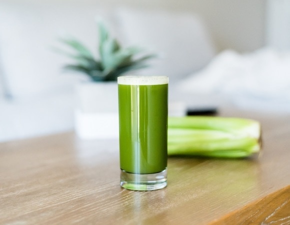 «Опасный чудо-эликсир»: стало известно, кому нельзя пить сок сельдерея «Опасный чудо-эликсир»: стало известно, кому нельзя пить сок сельдерея