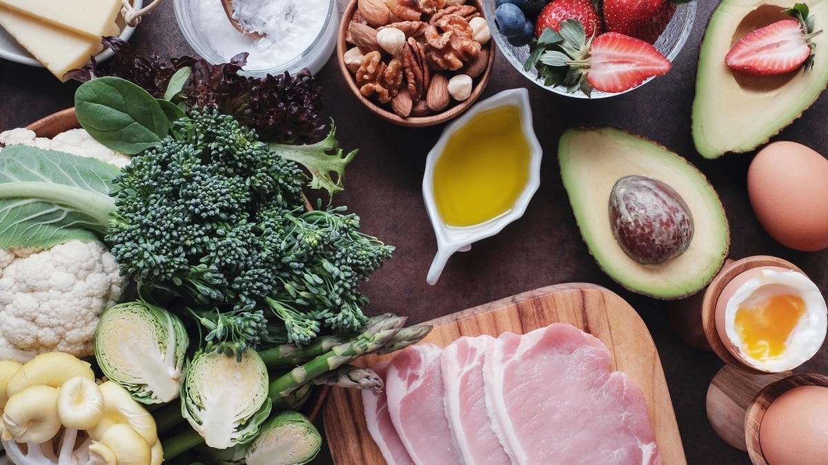 Ученые: одна из популярных диет приводит к старению клеток и «бьет» по важным органам