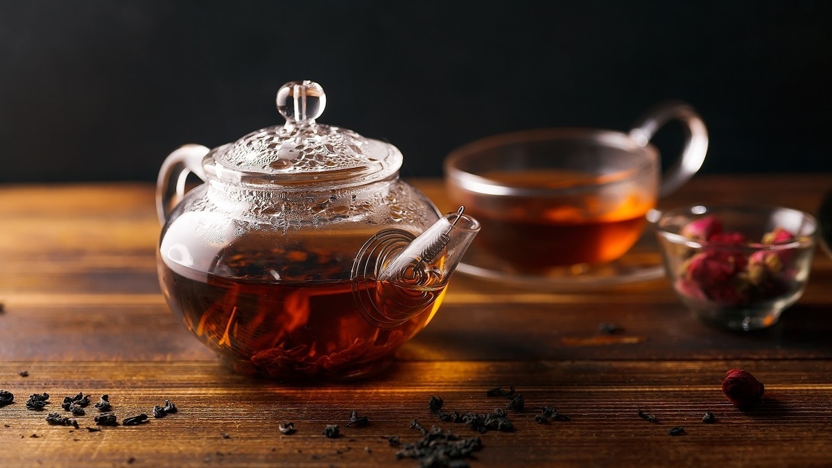 «Опасные последствия»: врач сказал, кому не следует пить крепкий черный чай «Опасные последствия»: врач сказал, кому не следует пить крепкий черный чай