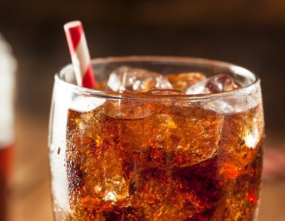 Не зря пугали: ЛОР объяснил, как пить холодные напитки и не болеть ангиной Не зря пугали: ЛОР объяснил, как пить холодные напитки и не болеть ангиной