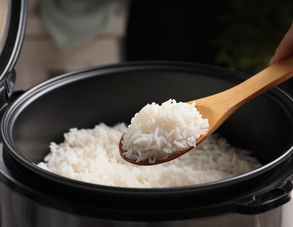 Как сделать рис вкуснее с помощью одного ингредиента — теперь гарнир готовим только так Как сделать рис вкуснее с помощью одного ингредиента — теперь гарнир готовим только так